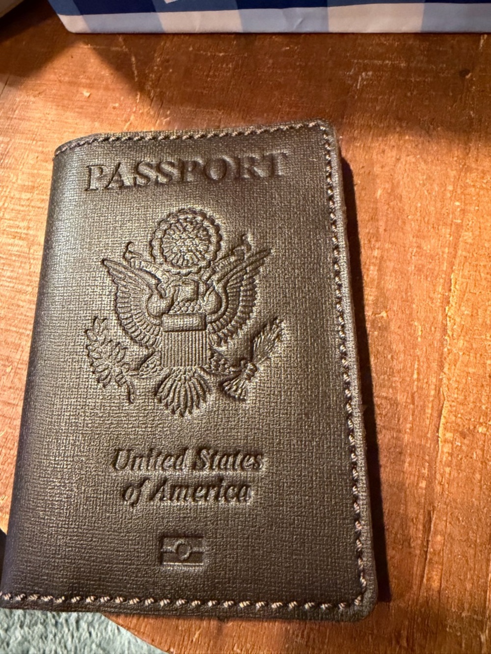 Montana West Leather Passport holder